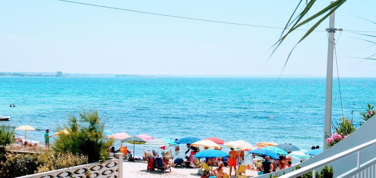 Torre Lapillo Fronte Mare In Centro Con Parcheggio Coperto ตอร์เลลาปิลโล ภายนอก รูปภาพ